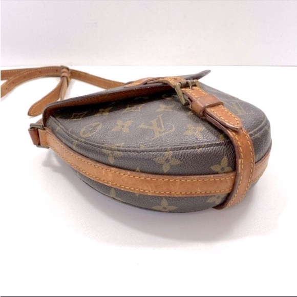 Authentic Louis Vuitton Chantilly MM - Picture 7 of 10